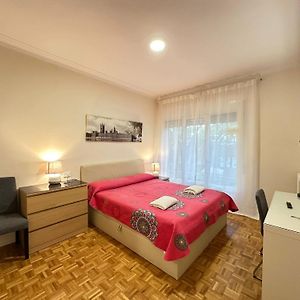 Kamer met een King Size Bed